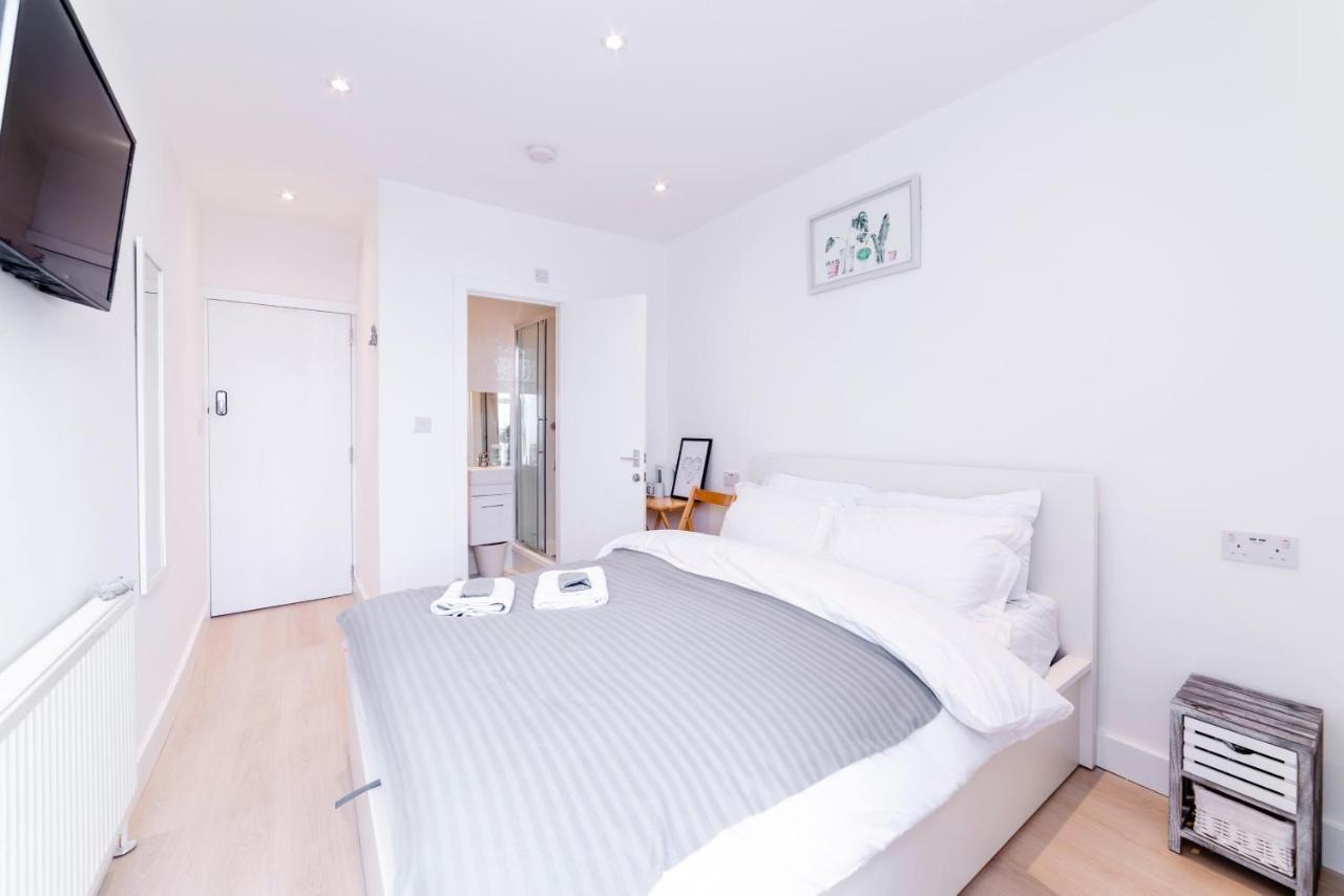Quiet cosy rooms Harrow Buitenkant foto