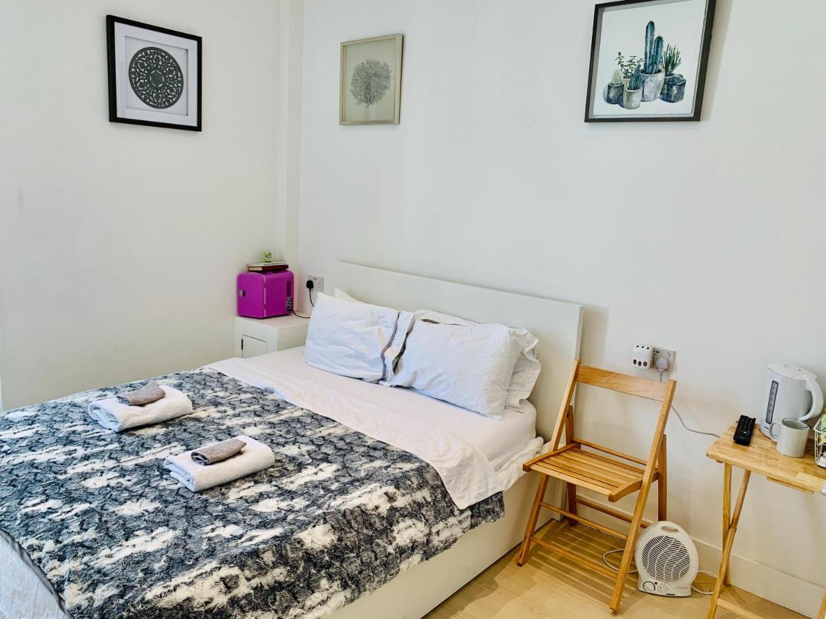 Quiet cosy rooms Harrow Buitenkant foto